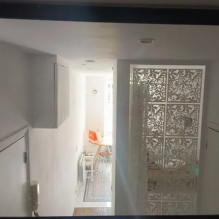 Paris, Neuilly Pres Des Champs-elysees بيت ضيافة *